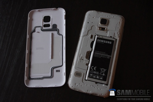 Lộ diện hình ảnh của Galaxy S5 Mini